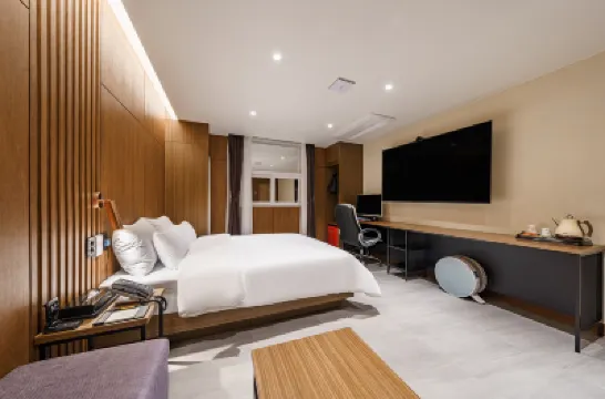 Gwangju Brown Dot Cheomdan 月峯書院附近的飯店