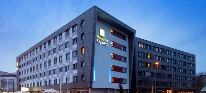 Holiday Inn Express 不來梅機場智選假日飯店 不來梅住宿飯店