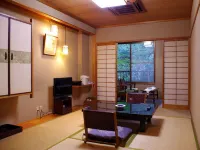 Monzenya Tondabayasahi Jinai Street 주변 호텔