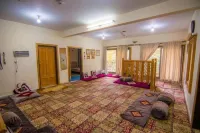 Al Amin Guest House - Home Away from Home