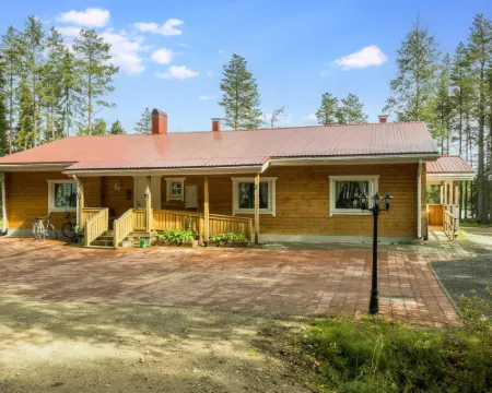 Oravajärven Talo (Ent. Suomela) Hotels in Ranua