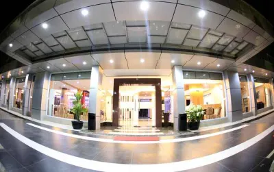 Hotel Grand Permata Hati Hotel dekat Haloban Island