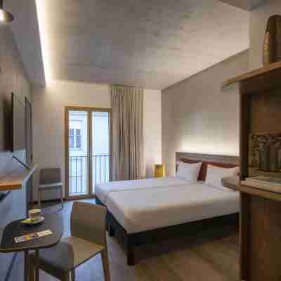 Ibis Styles Ajaccio Napoleon Rooms