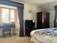 Lord Bute Hotel & Restaurant Hotels in Highcliffe