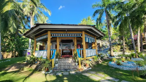 Islanders Paradise Beach Hotels in Enrique Villanueva