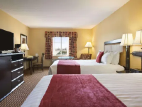 Ramada by Wyndham Surrey/Langley Hotels in Surrey