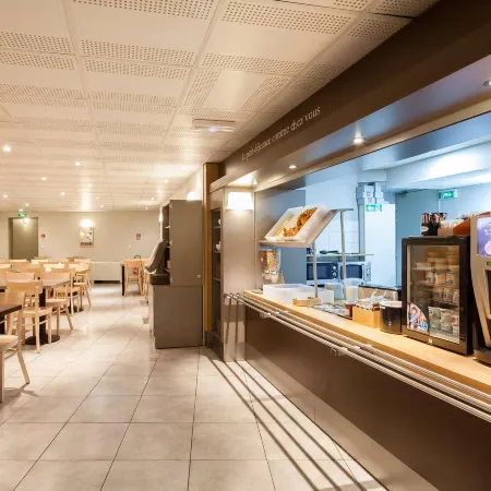 B&B Hotel Paris Porte de la Villette Отели рядом с достопримечательностью «19-й округ: Ля Вилетт»