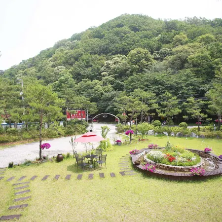 Cheongpyeong Paradise
