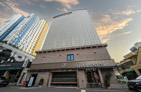 Daegu Dongseong-ro H Avenue Dongseong-ro Daegu Station