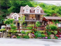 Jecheon Songgye Terrace Punggyeong Pension Hotels near Deogjusa