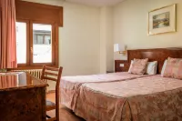 Hotel Sant Jordi by Alegria Hotels in Sant Julia de Loria