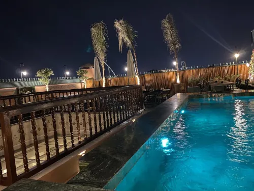 Riad Wazani Square & Spa