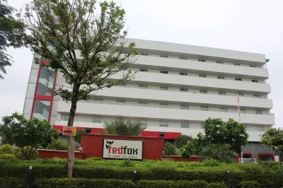 Red Fox by Lemon Tree Hotels, Jaipur Hotels near MNIT Jaipur