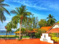Puteri Bayu Beach Resort Hotels in Pangkor