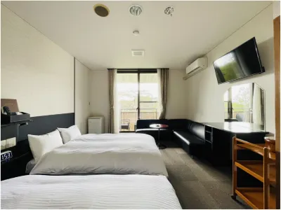 Adatara Onsen Hotel Paradise Hills