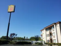 Super 8 by Wyndham Oroville