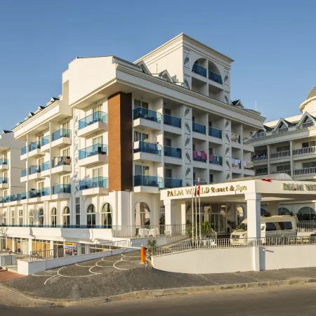 Palm World Side Resort & Spa