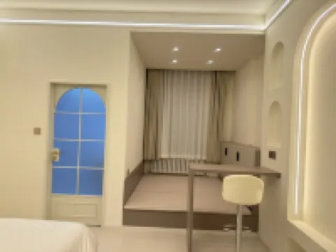 Yujian Guisu Featured Homestay (Hasaer Lu Road)