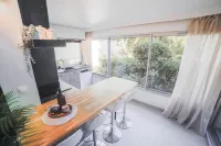 T3- un Oasis rénové et climatisé au Centre de Lgm Hotels in La Grande-Motte