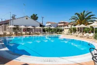 Metaxa Apartments