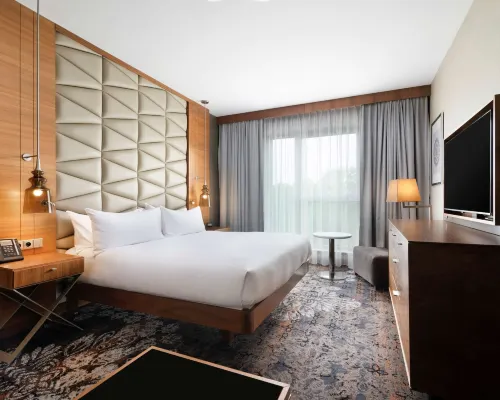 DoubleTree by Hilton Krakow Hotels near Zakopianka Shopping Centre