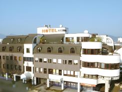 Skycity Hotel Atrigon