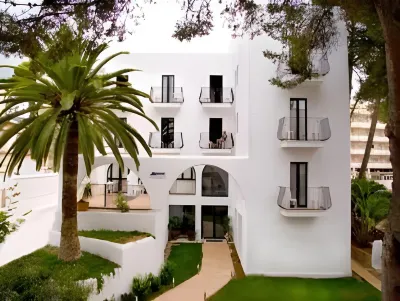 Morlans Garden Hotels near Platja Gran de Torà