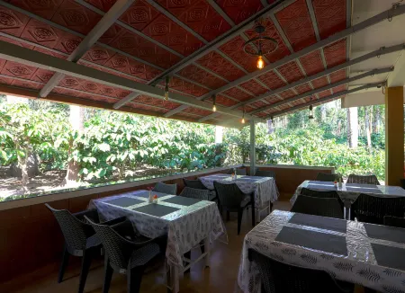 Avocado Cottages Отели в г. Hosakote