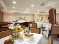 Palace Hotel Civitanova - stazione, centro città e mare - parcheggio