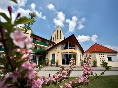 Aqua Therm Hotel
