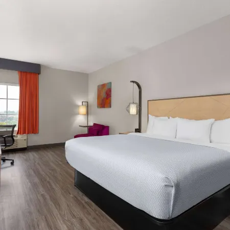 La Quinta Inn & Suites by Wyndham Ft. Pierce