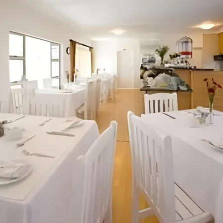 Silver Oaks Boutique Hotel