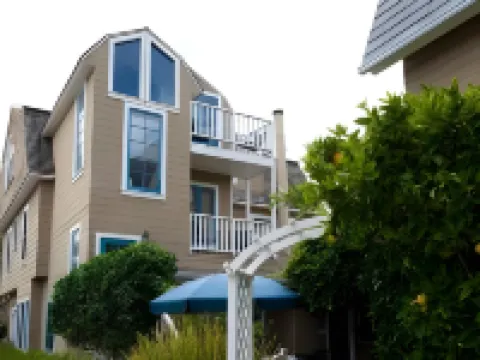 Bath Street Inn Hotels in Santa Barbara Downtown