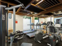 Ginger Mumbai, Andheri Hotels near Gilbert Hill