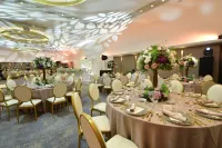 คราวน์ พลาซ่า เบลเกรด บาย IHG - พร้อมอาหารเช้า