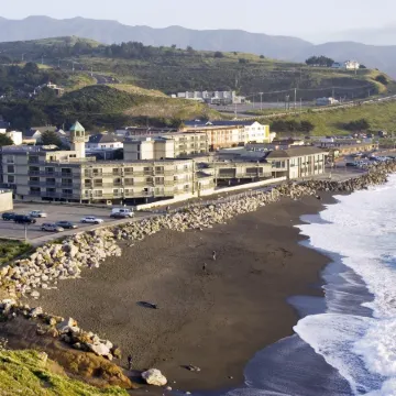 Pacifica Lighthouse Hotel Trademark Collection by Wyndham