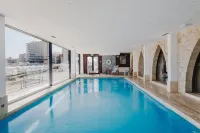 Arkin Palm Beach Hotel - 5-Star