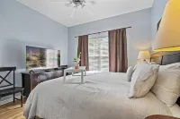 Private Pool and Recreation Area - Spacious Family Haven Hotels in Four Corners