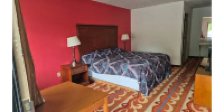 Woodberry Inn & Suites by OYO Rome - Room King Non-fume