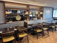 Home2 Suites by Hilton Kingston - sarapan