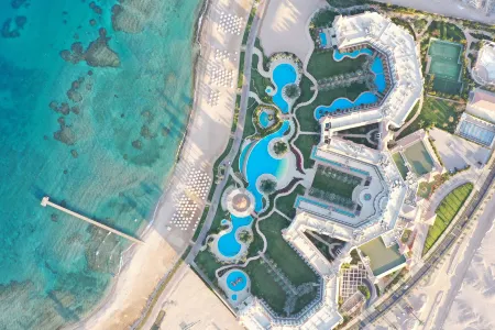 Baron Palace Sahl Hasheesh Отели рядом с достопримечательностью «Grand Waterworld Makadi : Water Slides»