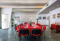 Jr Hotels Gate 7 Bologna