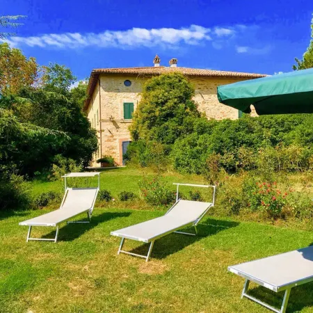 Secluded Umbrian Villa with Private Pool, Perfect for Nature Lovers