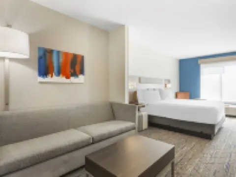 Holiday Inn Express & Suites BELGRADE by IHG Hotels in Belgrade