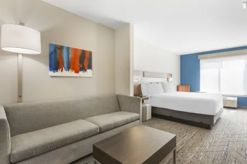Holiday Inn Express & Suites Belgrade Hotel a Belgrade