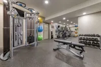 Best Western Plus Superior Inn