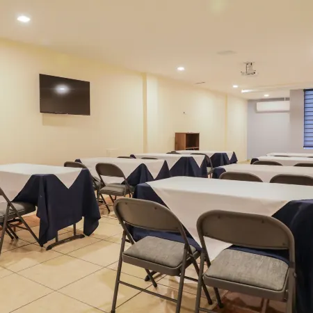 Days Inn by Wyndham Piedras Negras