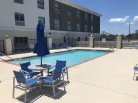Holiday Inn Express & Suites JUNCTION by IHG - Pools
