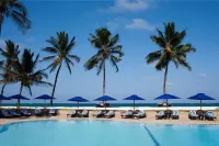 Jacaranda Indian Ocean Beach Resort - Beach