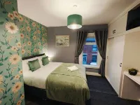 2BR Fortuna Meadow in Belfast